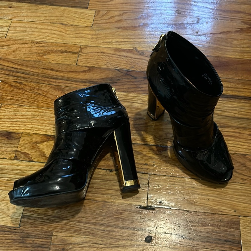 Sexy Tory Burch Heels 8.5